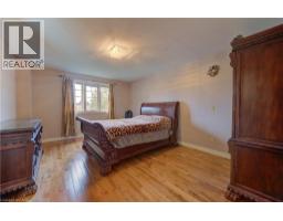 531 SANDBROOKE Court - 24
