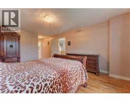 531 SANDBROOKE Court - 25