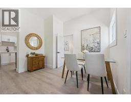64 POLLOCK Avenue - 22