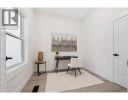 64 POLLOCK Avenue - 28