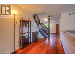 44 FROBISHER Court - 10