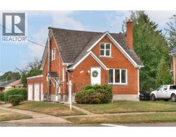343 GREENFIELD Avenue - 1