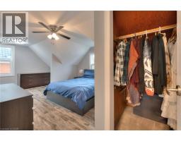 343 GREENFIELD Avenue - 17