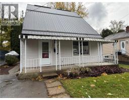 106 ABERDEEN Avenue - 1