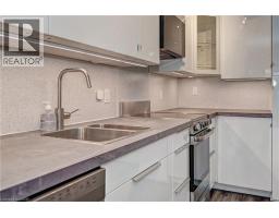 67 VALLEYVIEW Road UnitNo. 37 - 13
