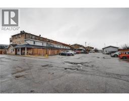 67 VALLEYVIEW Road UnitNo. 37 - 31
