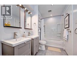 67 VALLEYVIEW Road UnitNo. 37 - 8