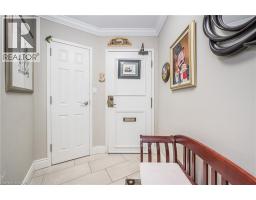 250 GLENRIDGE Drive S UnitNo. 1106 - 10