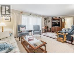 250 GLENRIDGE Drive S UnitNo. 1106 - 11