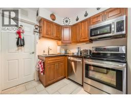 250 GLENRIDGE Drive S UnitNo. 1106 - 19