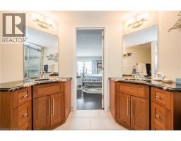 250 GLENRIDGE Drive S UnitNo. 1106 - 27