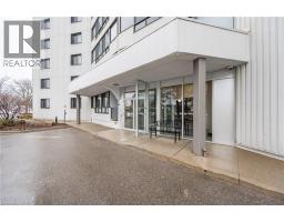250 GLENRIDGE Drive S UnitNo. 1106 - 5