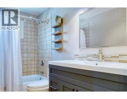 661 GLEN FORREST Boulevard - 18
