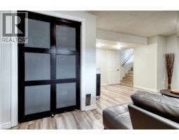 661 GLEN FORREST Boulevard - 34