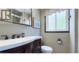 1061 HENRY Street - 18
