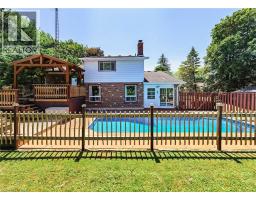 1061 HENRY Street - 3