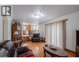 2 ANGLE Street - 19