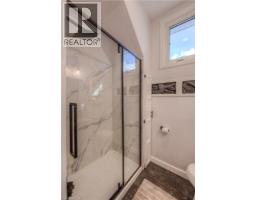 83 BOND Street - 21