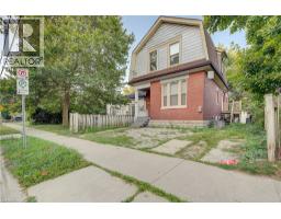201 CLARENCE Street - 3