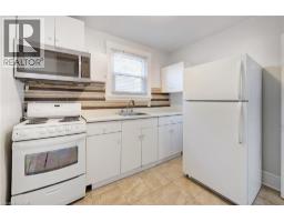 201 CLARENCE Street - 33