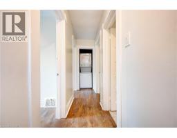 201 CLARENCE Street - 36