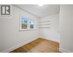 103 DUNBAR Road S - 22