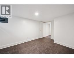 103 DUNBAR Road S - 37