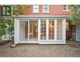 103 DUNBAR Road S - 45
