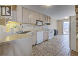 34 4 Avenue - 11