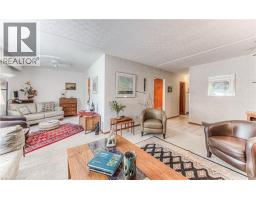 554 SPRUCEHILL Avenue - 11