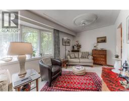 554 SPRUCEHILL Avenue - 13