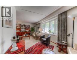 554 SPRUCEHILL Avenue - 14