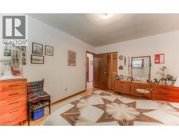 554 SPRUCEHILL Avenue - 26