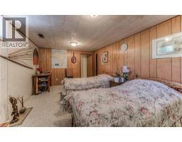 554 SPRUCEHILL Avenue - 30