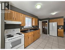 82 ELMWOOD Avenue - 10