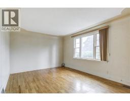 187 EDWIN Street - 9