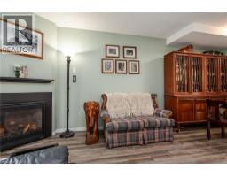 465 BEECHWOOD Place UnitNo. 2 - 16