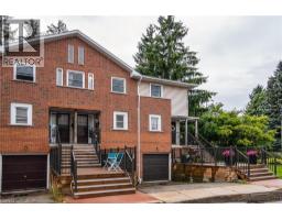 465 BEECHWOOD Place UnitNo. 2 - 2
