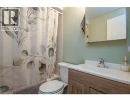 465 BEECHWOOD Place UnitNo. 2 - 20