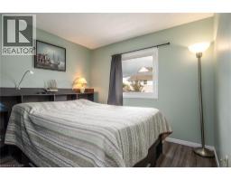 465 BEECHWOOD Place UnitNo. 2 - 21