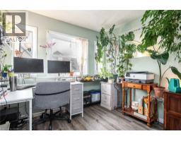 465 BEECHWOOD Place UnitNo. 2 - 27