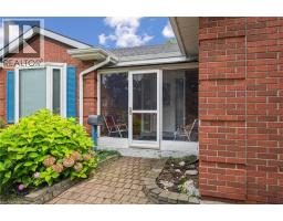 282 WESTHEIGHTS Drive - 2