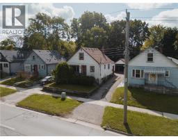 563 WELLINGTON Street N - 2