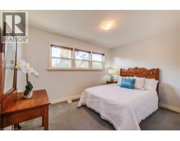 191 ALLEN Street E - 19