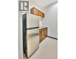 100 GARMENT Street UnitNo. 1406 - 40