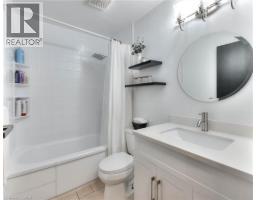35 GREEN VALLEY Drive UnitNo. 103 - 18