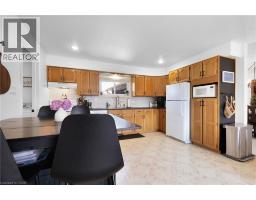 25 MCINTOSH Drive - 18