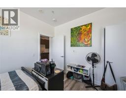 100 GARMENT Street UnitNo. 902 - 15