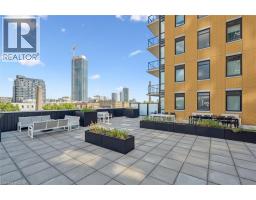 100 GARMENT Street UnitNo. 902 - 32