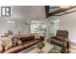 3 WESTVIEW Crescent - 15
